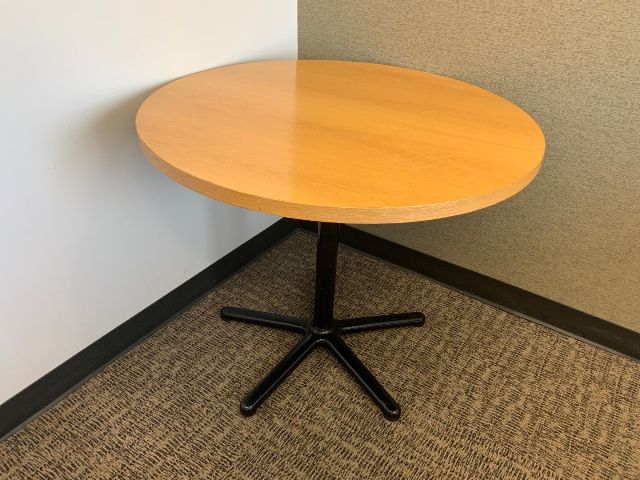 Conference Table, 36"R, Contemorary, Wood Top, Black Star Leg Base