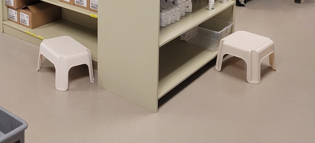 (1)8' &amp; (2)12' Step Ladders