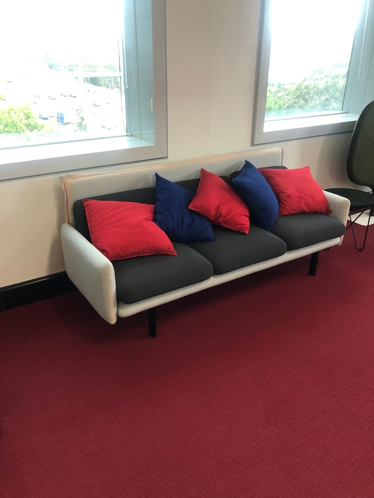 Cushion couch