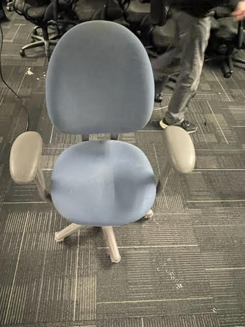 Task Chair with arms - blue 