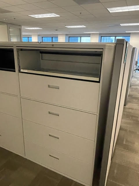 FILING CABINET - 5 SHELVES - METAL