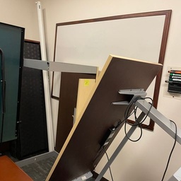 [#E10-70] height adjustable table - maple