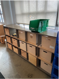 [#D26-3] Cubbies with 15 slots