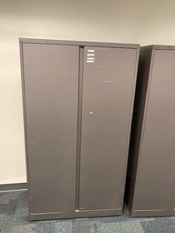 [#D19-f13] Storage cabinet