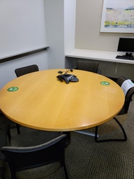 [#C9-56] Round table (60")