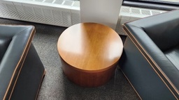 [#C3-61] Oak coffee table