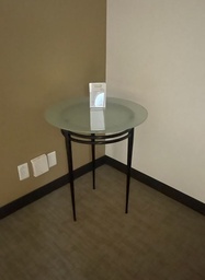 [#C12-73] Side Table, Glass