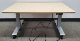 [#E10-20] 47" height-adjustable desk, electric