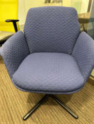 [#B12-11] Lounge Chair (blue)