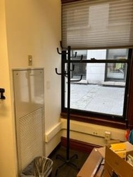 [#I5-200] Coat Trees