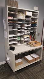 [#I9-49] Mail Sorter, metal