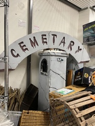 [#00-15] Cemetary décor, misc.