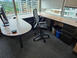 [#E7-16] Desk - U Shaped 66" X 87" X 90" RETURN