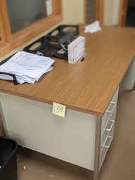 [#E4-134] metal desk w/ b/b/b and b/f for storage, laminate top (2'x6'x2.5')