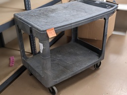 [#C1-139] plastic rolling cart, shelf on bottom