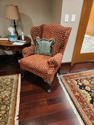 [#B12-1] Lounge Chairs