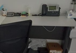 [#C5-45] SMALL TABLE 