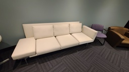 [#B6-8] Sofa