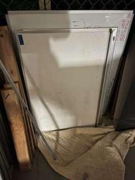 [#F5-7] Whiteboard/ 30"w X 42"L