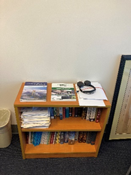 [#D1-23] Small Bookcase, 30x14x31"