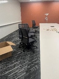 [#B12-18] Steelcase Think Armless