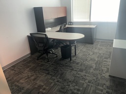 [#E8-21] Private Office