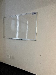 [#F5-135] White Board