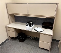 [#D5-9] Desk with Hutch
