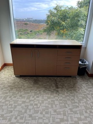 [#D5-46] 5’6 MAPLE CREDENZA