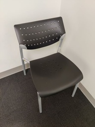 [#B5-1] Black/Silver Conference Chair