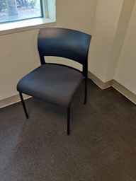 [#B5-6] Black Conference Chair with Arms