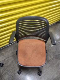 [#B13-CH32] Orange fabric seat chair