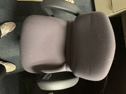 [#B13-16] task chair - grey/pink fabric