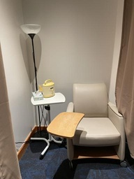 [#B12-154] Lounge Chair w table