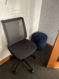 [#B12-167] Think Chair 