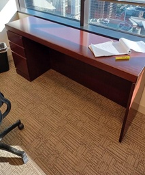 [#E3-39] Desk 6’-6”