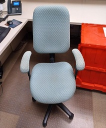 [#B13-201] Green Chair