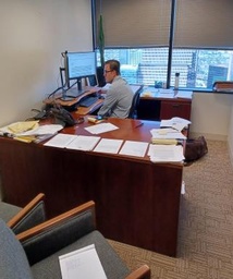 [#E7-297] Rh U-Desk 6’ X 9’