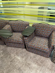 [#B12-126] CHECKERED TABLET CHAIR