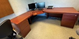 [#E6-40] Office desk, 80x88x30"