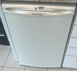 [#G9-81] Mini fridge | Mini geladeira