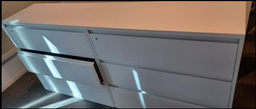 [#D8-1] WHITE LATERALS 3 HIGH X 42" WIDE SHARING 10 - 84"
COMMON TOPS, 1 - 42" TOP