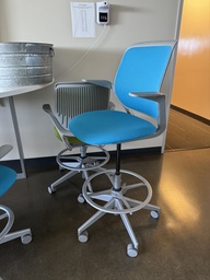 [#B1-52] High Gaming Stool