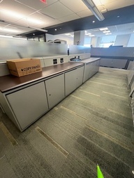 [#D5-13] Long brown wood top 4 door silver cabinet