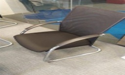 [#B4-141] Black Guest Chair