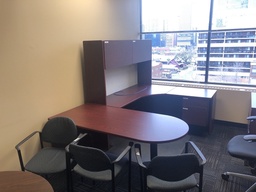 [#E8-24] Private Office Suite