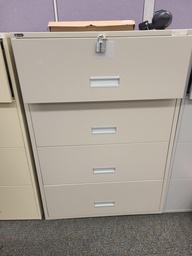 [#D10-3] Armoire à quatre tiroirs