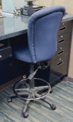 [#B13-13] Teller Stool 1