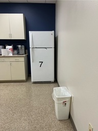 [#G10-7] Refrigerator