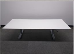 [#E10-8] 82" Steelcase Crank- height adjustable desk